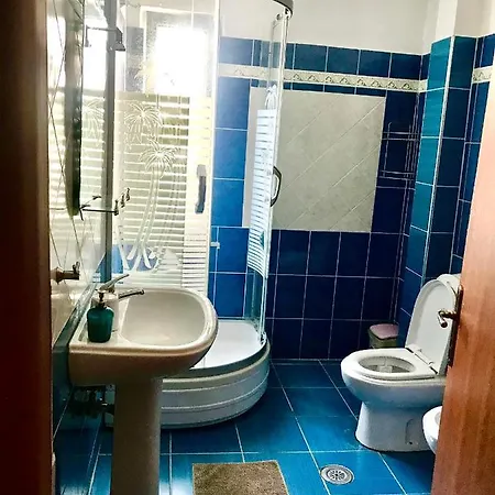 - Port Apartment