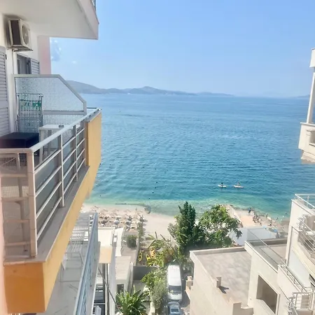 - Port 아파트 Sarandë