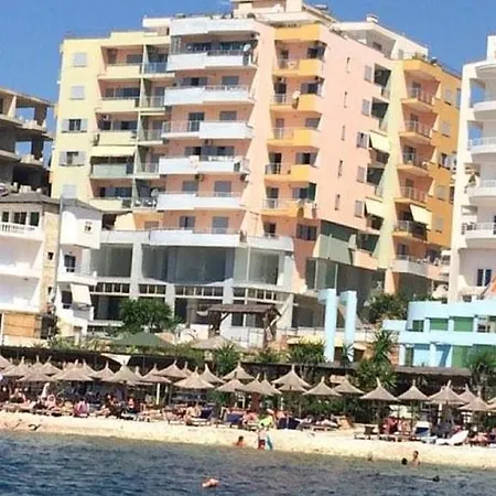 - Port * Sarandë