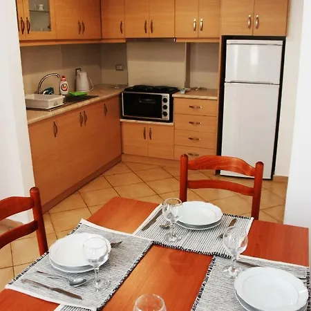 Apartment - Port